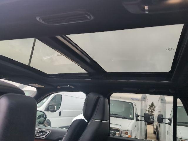 used 2019 Lincoln Navigator car, priced at $39,000