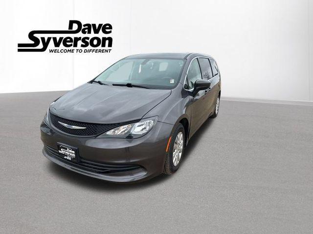 used 2018 Chrysler Pacifica car, priced at $14,000