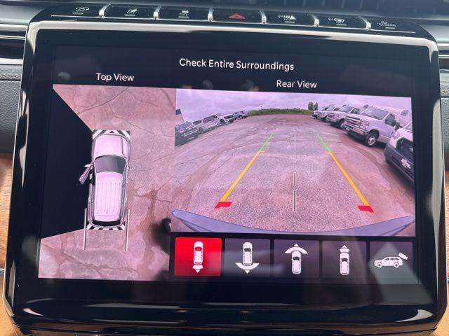new 2025 Jeep Grand Cherokee car, priced at $61,500