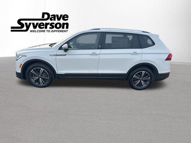 new 2024 Volkswagen Tiguan car, priced at $32,500