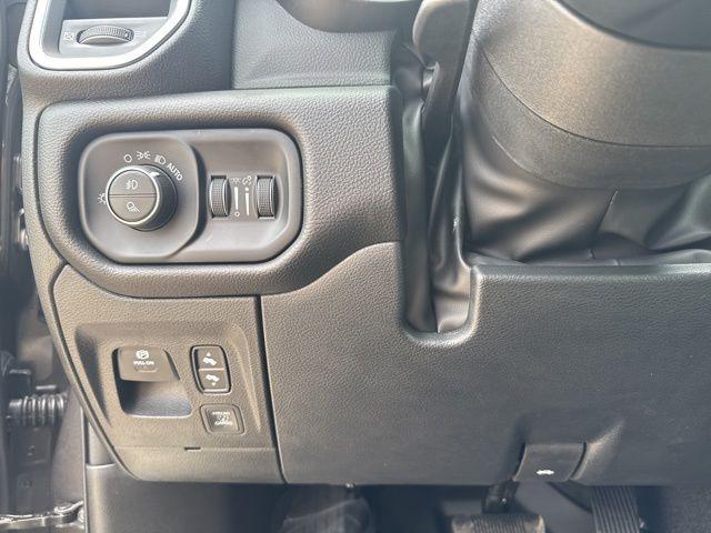 new 2025 Ram 1500 car, priced at $53,000