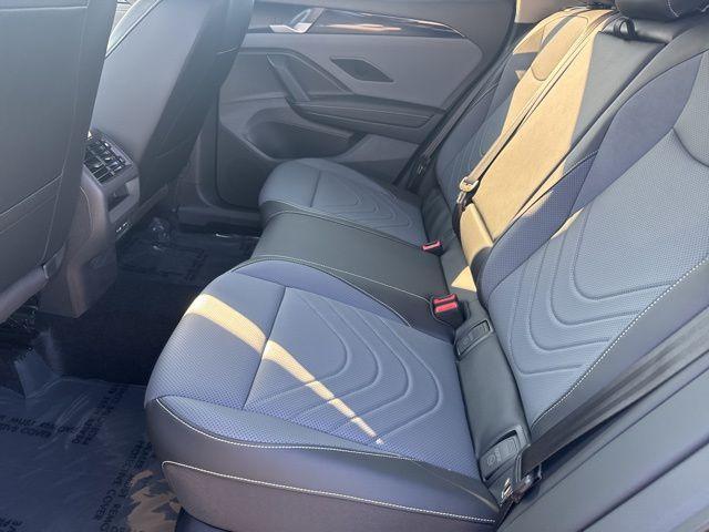 new 2025 Volkswagen Tiguan car, priced at $33,500