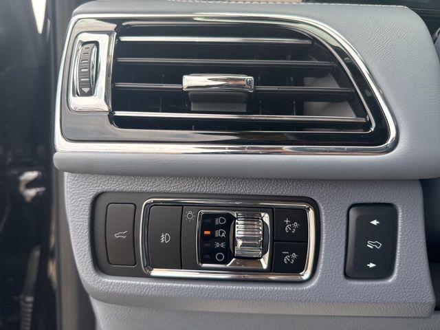 used 2024 Lincoln Navigator car, priced at $100,000