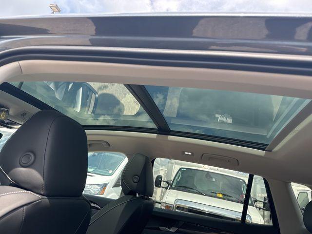 new 2025 Volkswagen Tiguan car, priced at $35,000