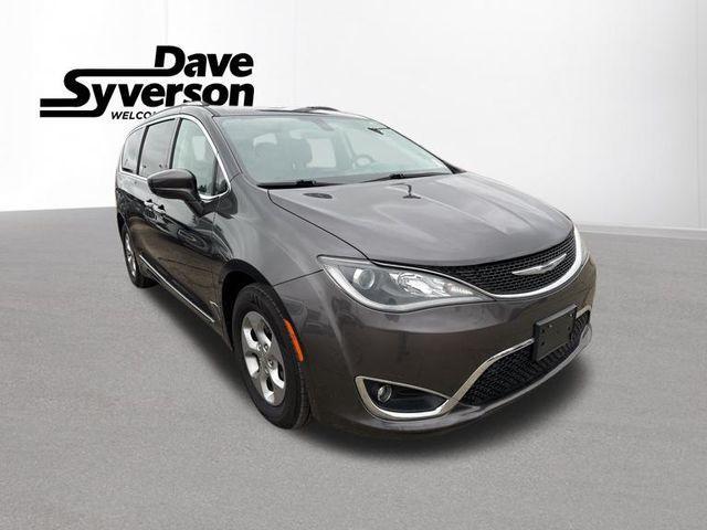 used 2017 Chrysler Pacifica car, priced at $23,000