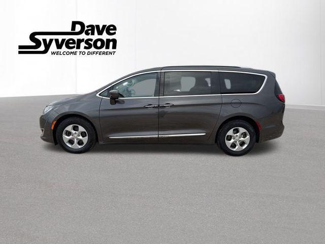 used 2017 Chrysler Pacifica car, priced at $17,000