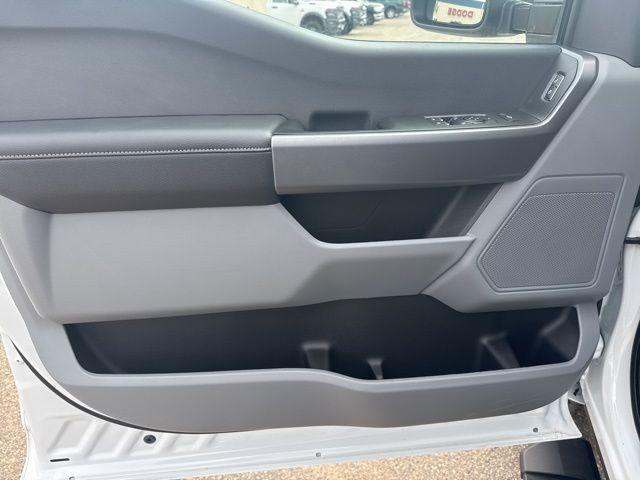 new 2025 Ford F-350 car, priced at $60,000