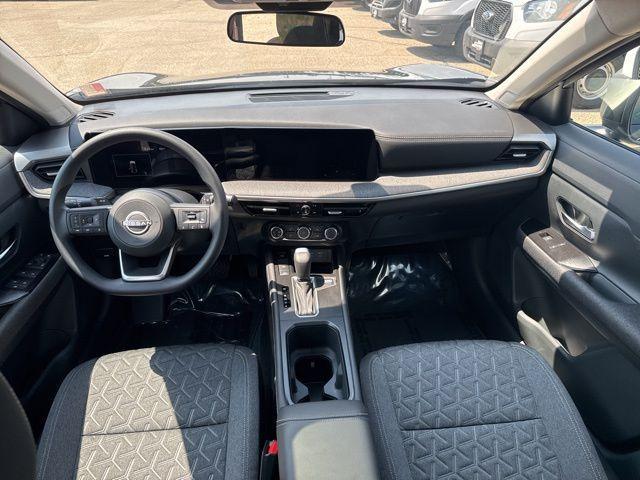 new 2025 Nissan Kicks car, priced at $28,000