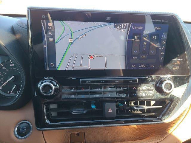 used 2021 Toyota Highlander car, priced at $36,599