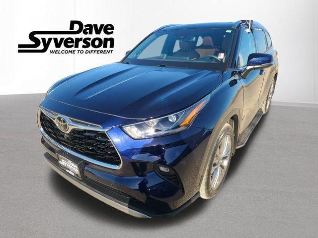 used 2021 Toyota Highlander car, priced at $36,599