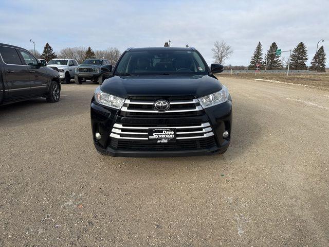 used 2017 Toyota Highlander car, priced at $16,500