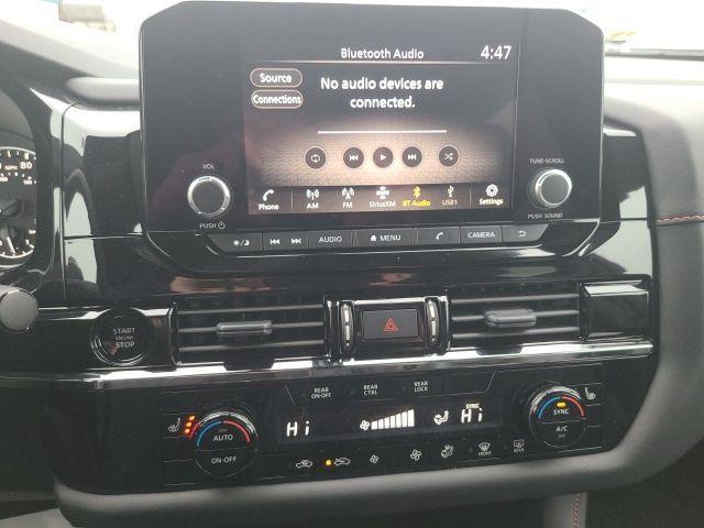 new 2025 Nissan Pathfinder car, priced at $40,000