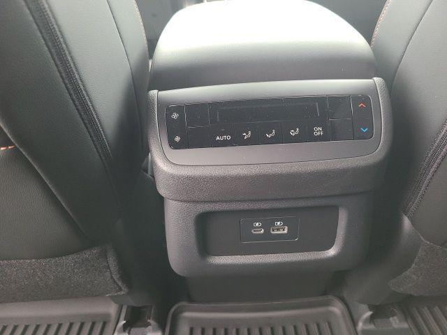 new 2025 Nissan Pathfinder car, priced at $40,000