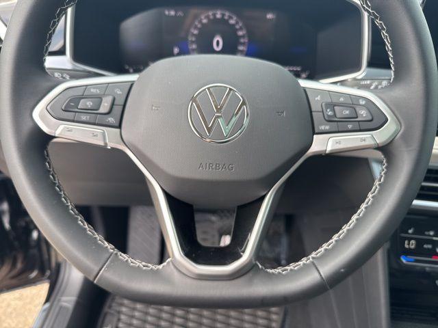 new 2025 Volkswagen Taos car, priced at $32,000