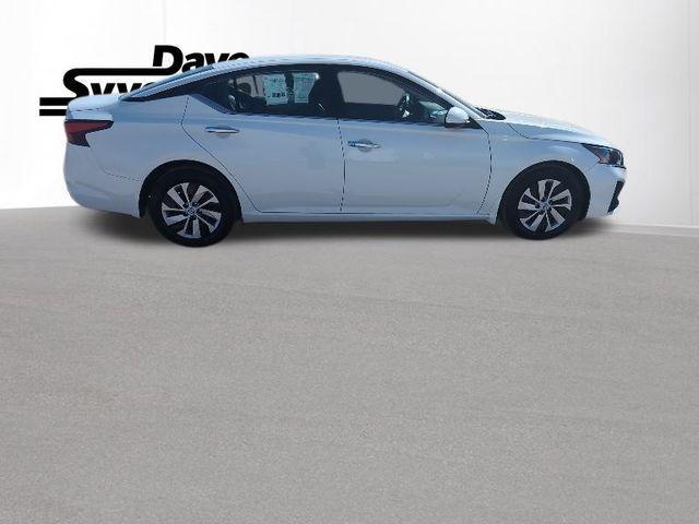 used 2023 Nissan Altima car, priced at $20,000