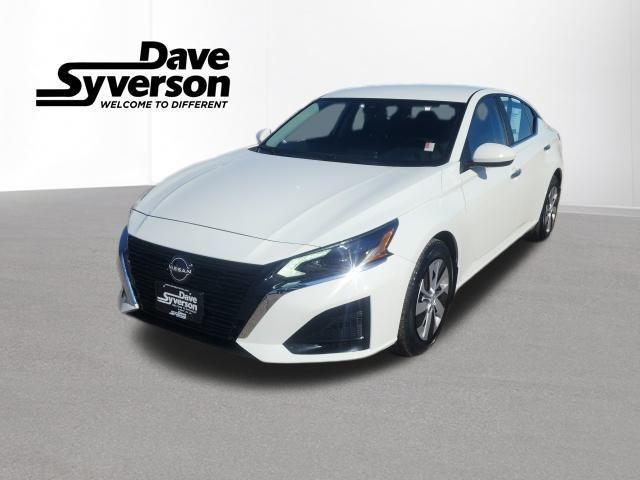 used 2023 Nissan Altima car, priced at $20,000