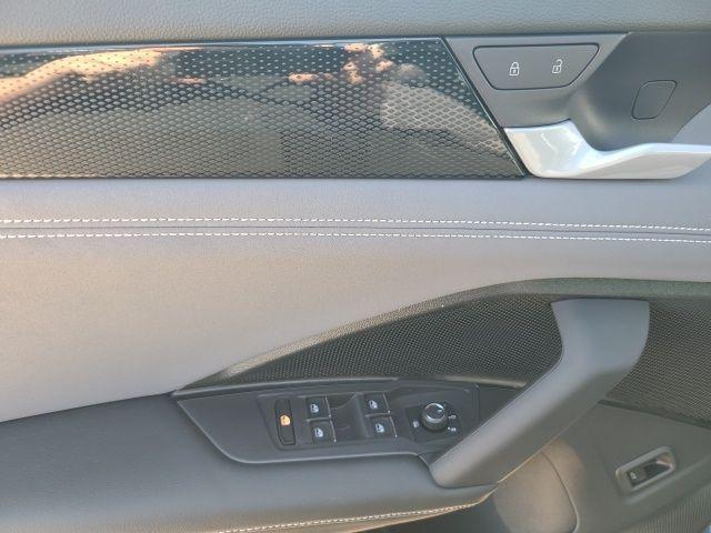 new 2025 Volkswagen Tiguan car, priced at $35,500