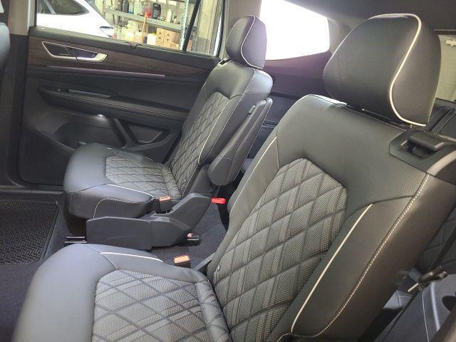 new 2026 Volkswagen Atlas car, priced at $55,000