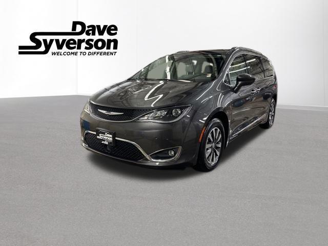 used 2020 Chrysler Pacifica car, priced at $26,000