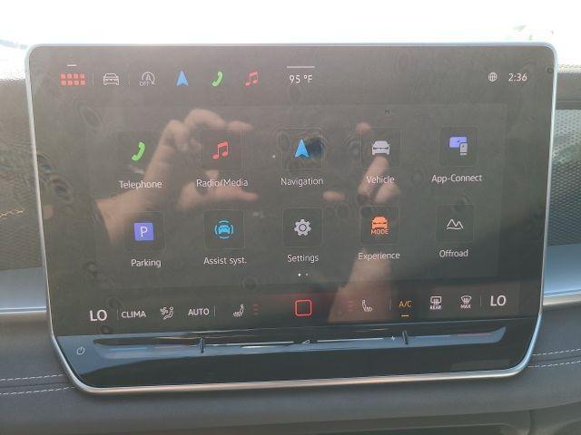 new 2025 Volkswagen Tiguan car, priced at $37,000