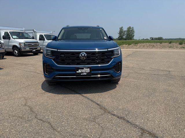 new 2025 Volkswagen Atlas car, priced at $51,000