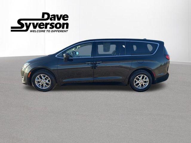 used 2020 Chrysler Pacifica car, priced at $15,000