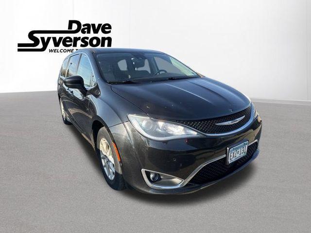 used 2020 Chrysler Pacifica car, priced at $16,500