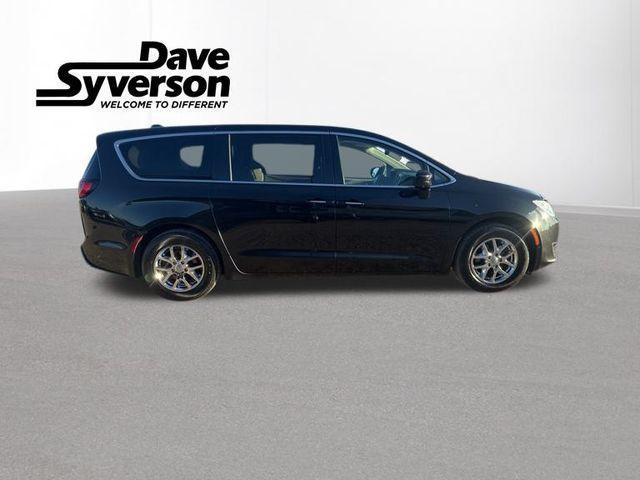 used 2020 Chrysler Pacifica car, priced at $15,000