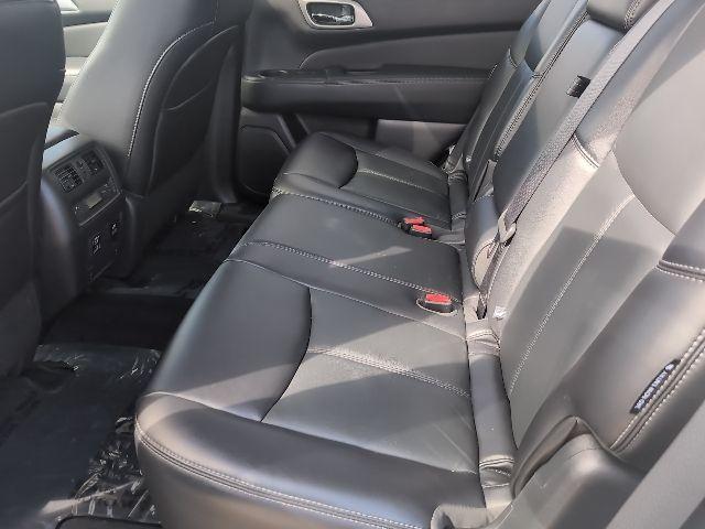 used 2018 Nissan Pathfinder car, priced at $17,000