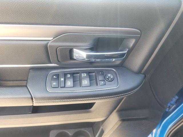 used 2022 Ram 1500 Classic car, priced at $32,000