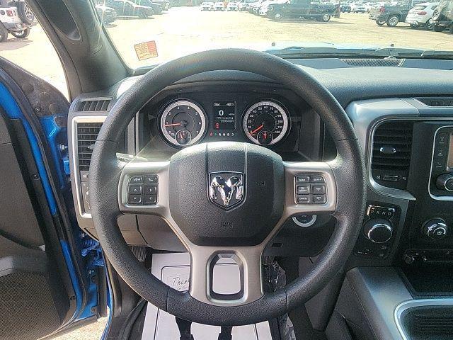 used 2022 Ram 1500 Classic car, priced at $32,000