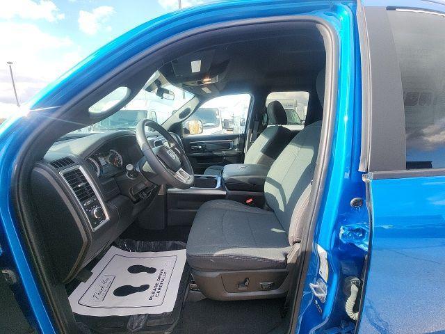 used 2022 Ram 1500 Classic car, priced at $32,000