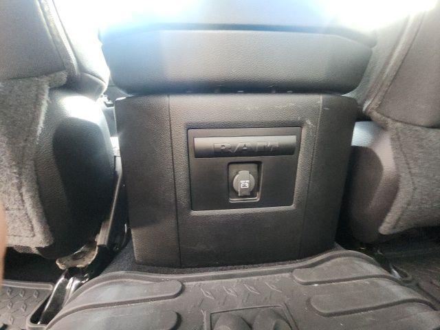 used 2022 Ram 1500 Classic car, priced at $32,000