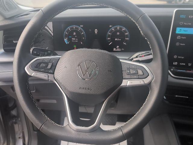 new 2025 Volkswagen Tiguan car, priced at $35,200