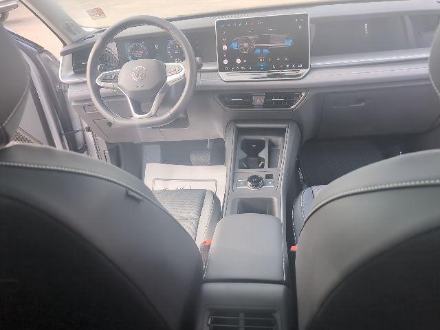 new 2025 Volkswagen Tiguan car, priced at $35,200