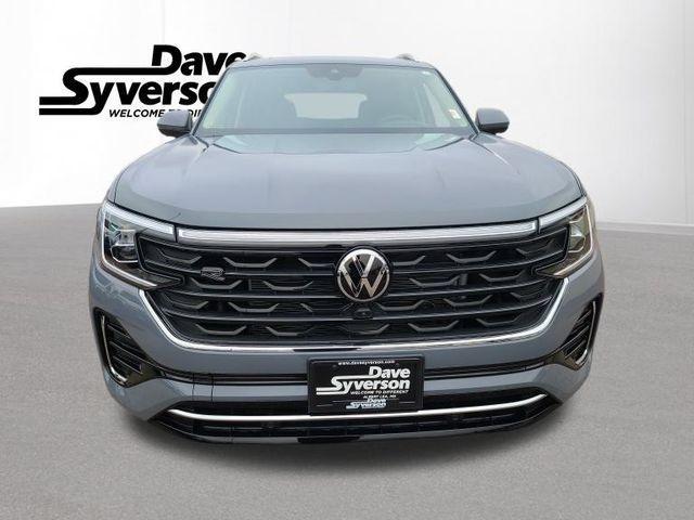 new 2026 Volkswagen Atlas car, priced at $55,000