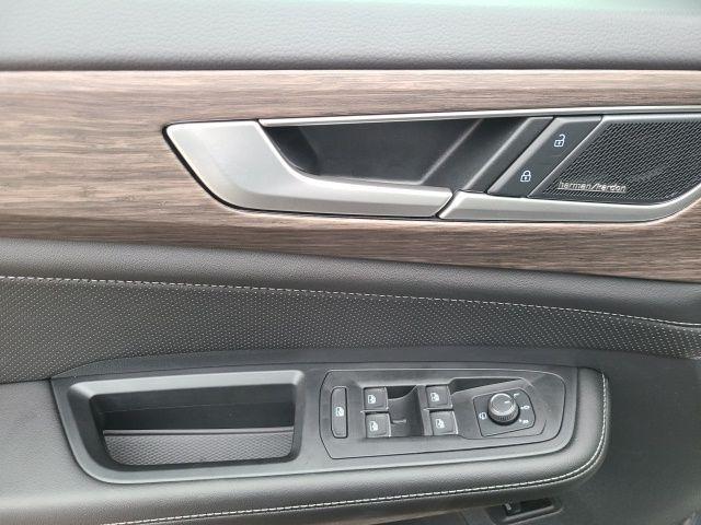 new 2026 Volkswagen Atlas car, priced at $55,000