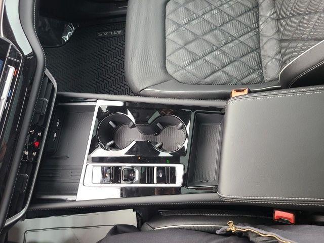 new 2026 Volkswagen Atlas car, priced at $55,000