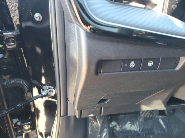 new 2026 Nissan Kicks car, priced at $32,000