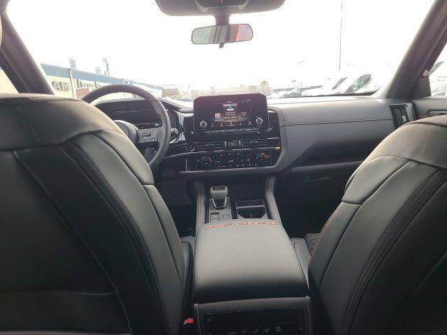 new 2025 Nissan Pathfinder car, priced at $39,500