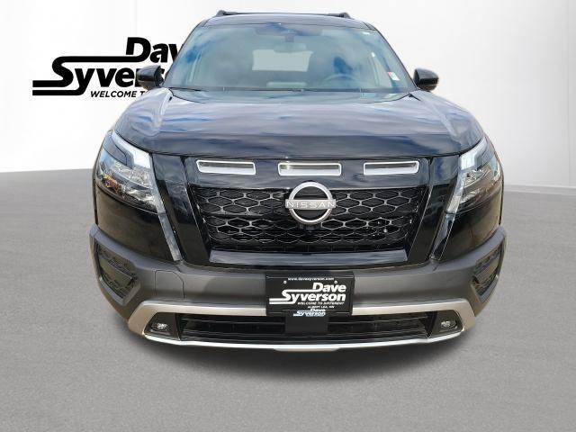 new 2025 Nissan Pathfinder car, priced at $39,500
