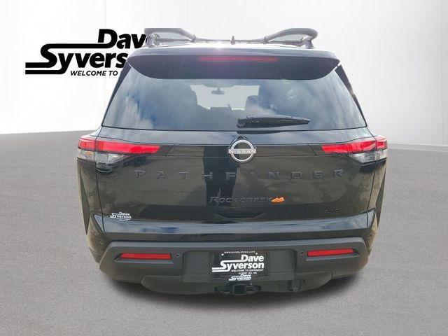 new 2025 Nissan Pathfinder car, priced at $39,500
