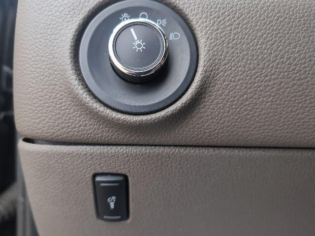 used 2015 Lincoln Navigator car, priced at $8,500