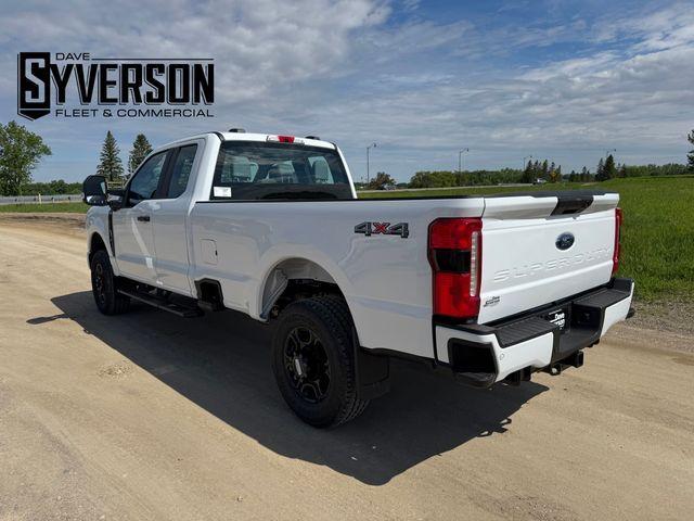 new 2025 Ford F-350 car, priced at $61,500