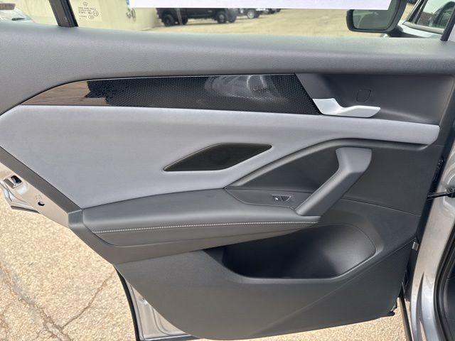 new 2025 Volkswagen Tiguan car, priced at $34,000