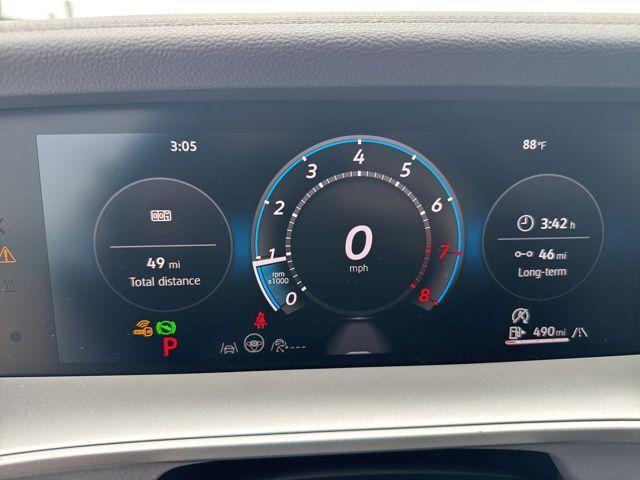 new 2025 Volkswagen Tiguan car, priced at $34,000