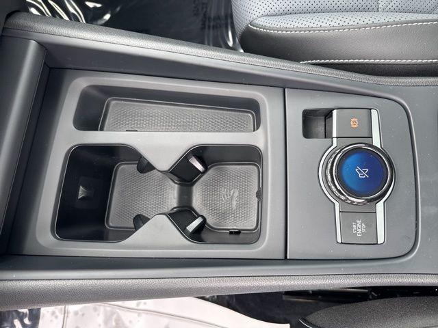 new 2025 Volkswagen Tiguan car, priced at $34,000