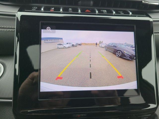 new 2025 Jeep Grand Cherokee car, priced at $41,000