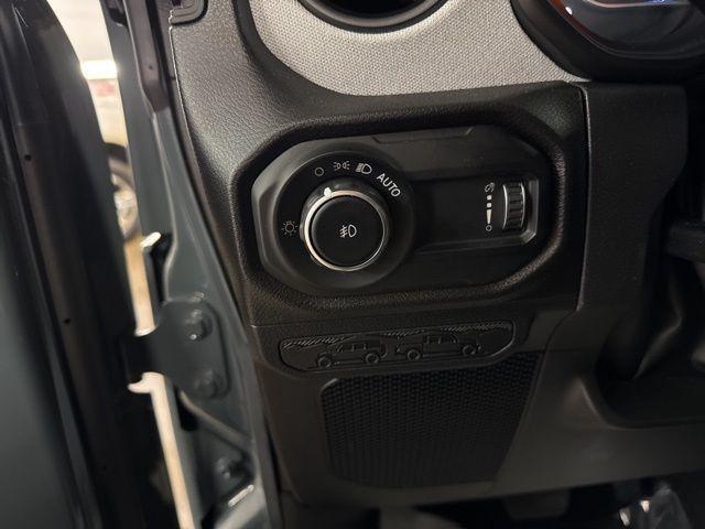 new 2025 Jeep Wrangler car, priced at $44,000