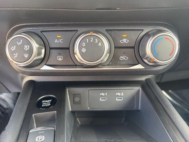 new 2025 Nissan Kicks car, priced at $25,000